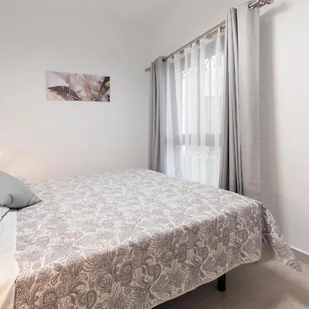 Apartment In Tenerife Los Cristianos (Tenerife)