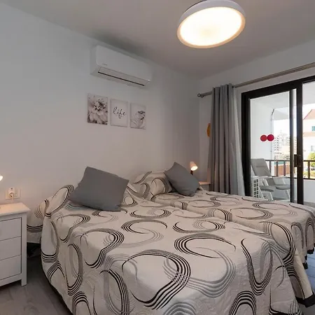Cristian Sur Luxury 2 Bedroom Apartment *