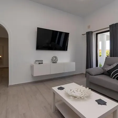 Apartment Cristian Sur Luxury 2 Bedroom Los Cristianos (Tenerife)